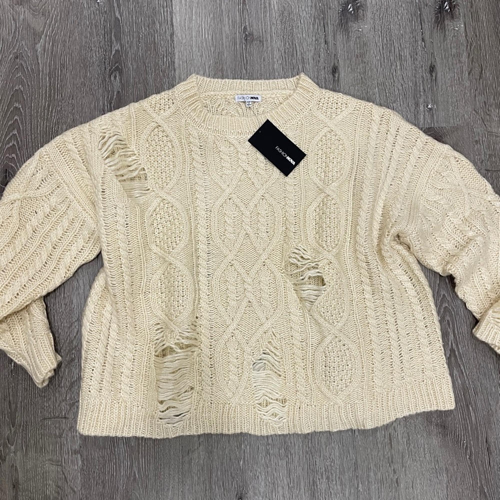Sweater - Picture 3 of 4